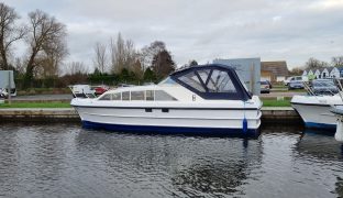 Bounty 27 - Glimmering 1 - 2 Berth Inland Cruiser