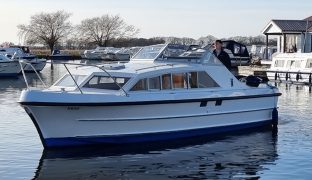 Bounty 27 - Glimmering 1 - 2 Berth Inland Cruiser