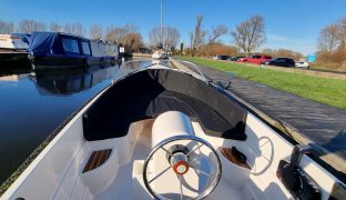 Corsiva 490 - Izzy Wizzy - Open Boat