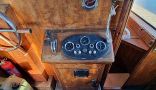 Freeman 22 Mk II - Nautigal - 4 Berth Inland Cruiser