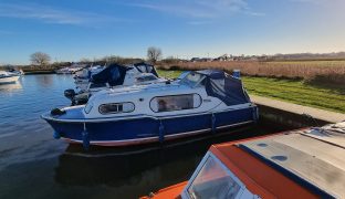 Freeman 22 Mk II - Nautigal - 4 Berth Inland Cruiser
