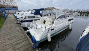 Bayliner 2655 Ciera - Lovely Jubbly - 4 Berth Sports Cruiser