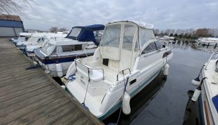 Bayliner 2655 Ciera - Lovely Jubbly - 4 Berth Sports Cruiser