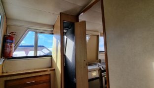 Sheerline 740 - Looby Loo - 3 Berth Inland Cruiser