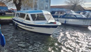 Sheerline 740 - Looby Loo - 3 Berth Inland Cruiser