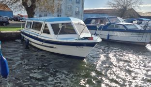 Sheerline 740 - Looby Loo - 3 Berth Inland Cruiser