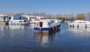Bourne 35 - Here & There - 6 Berth Inland river cruiser