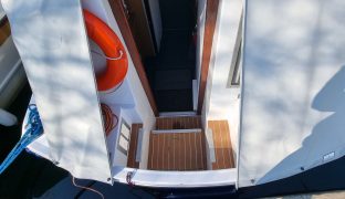 Bourne 35 - Here & There - 6 Berth Inland Cruiser