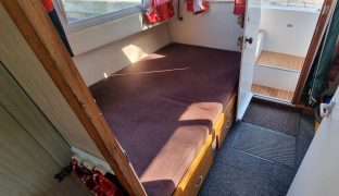 Bourne 35 - Here & There - 6 Berth Inland Cruiser