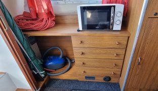 Bourne 35 - Here & There - 6 Berth Inland Cruiser