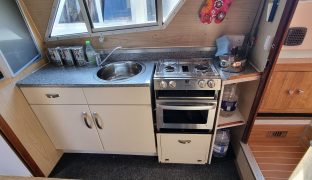 Bourne 35 - Here & There - 6 Berth Inland river cruiser