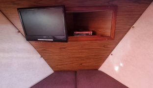 Bourne 35 - Here & There - 6 Berth Inland Cruiser