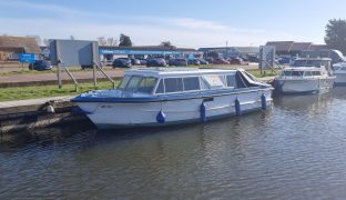 Calypso 28 - Purple Heron - 4 Berth Inland Cruiser