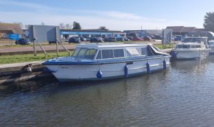 Calypso 28 - Purple Heron - 4 Berth Inland Cruiser