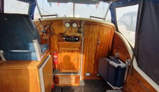 Freeman 22 MK2 - Gentle Dreamer   - 4 Berth Classic inland Cruiser 