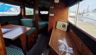 Freeman 22 MK2 - Gentle Dreamer   - 4 Berth Classic inland Cruiser 