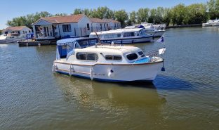 Freeman 22 MK2 - Gentle Dreamer   - 4 Berth Classic inland Cruiser 