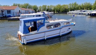 Freeman 22 MK2 - Gentle Dreamer   - 4 Berth Classic inland Cruiser 