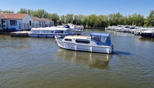 Freeman 22 MK2 - Gentle Dreamer   - 4 Berth Classic inland Cruiser 