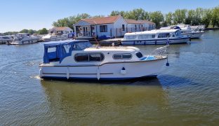 Freeman 22 MK2 - Gentle Dreamer   - 4 Berth Classic inland Cruiser 