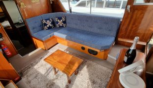 Classic 35 - Lady Elizabeth - 5 Berth Inland Cruiser