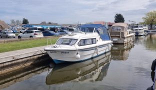 Shetland 4+2 - Fozzi - 4 Berth Inland Cruiser