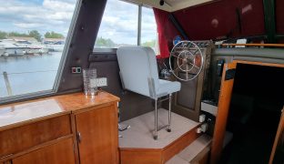 Freeman 33 - Sedgemoor - 6 Berth Motor Boat