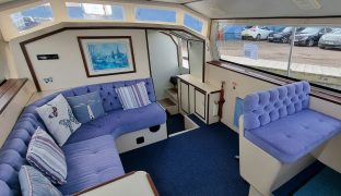 Connoisseur C37 - Swallowtail Star - 2 Berth Inalnd Cruiser