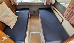 Bounty 37 - Reflection - 7 Berth Inland Cruiser