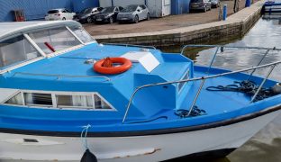 Aquafibre 38 - Glenda II - 8 Berth Inland Cruiser