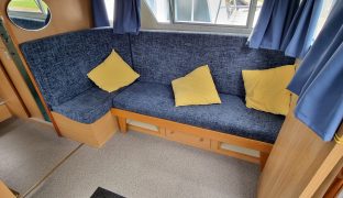 Aquafibre 38 - Glenda II - 8 Berth Inland Cruiser