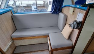 Aquafibre 38 - Glenda II - 8 Berth Inland Cruiser