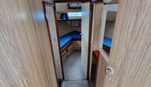 Aquafibre 38 - Glenda II - 8 Berth Inland Cruiser