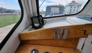 Nelson 18 - Seaquest - 2 Berth Fishing Boat