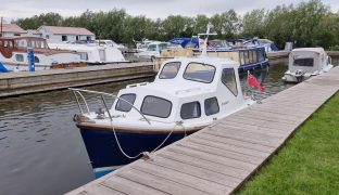 Nelson 18 - Seaquest - 2 Berth Fishing Boat