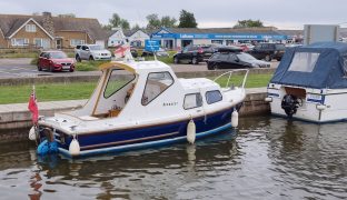 Nelson 18 - Seaquest - 2 Berth Fishing Boat