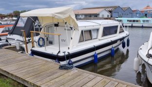 Sheerline 740 - Peace 2  - 3 Berth Inland Cruiser