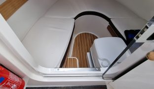 Quicksilver 540 - Squirt - 2 Berth Motor Boat