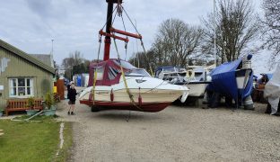 Quicksilver 540 - Squirt - 2 Berth Motor Boat