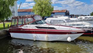 Century Meridian - Red Dog - 4 Berth Sports Cruiser