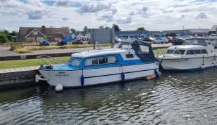 Nauticus 22 - Norfolk Dream - 2 Berth Inland Cruiser