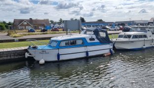 Nauticus 22 - Norfolk Dream - 2 Berth Inland Cruiser