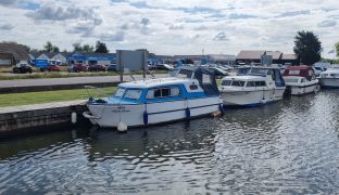 Nauticus 22 - Norfolk Dream - 2 Berth Inland Cruiser