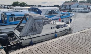 Shetland Family 4 - Elver - 4 Berth Motor Boat