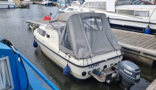 Shetland Family 4 - Elver - 4 Berth Motor Boat