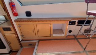 Bourne 35 - Victoria Jane - 6 Berth Inland Cruiser