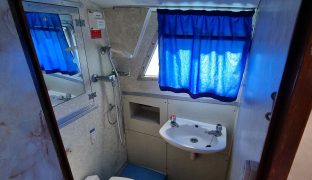 Bourne 35 - Victoria Jane - 6 Berth Inland Cruiser