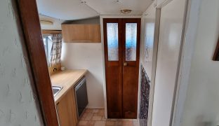 DC 30 - Compass Rose - 4 Berth Inland Cruiser