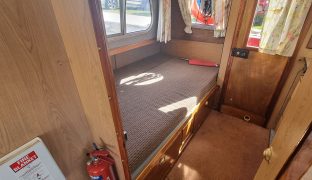 Hampton Safari Mk III - Iola - 3 Berth Inland Cruiser