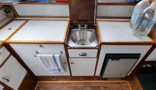 Seamaster 8m - Canta Libre - 4 Berth Inland Cruiser